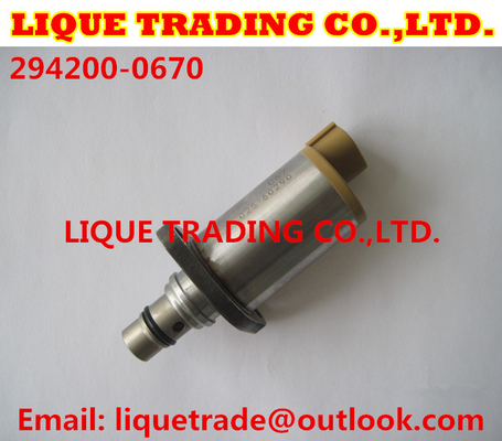 CHINA Válvula de control auténtica de presión de DENSO SCV 294200-0670 para los motores diesel de Isuzu 6HK1 8981305080 8981818310 proveedor