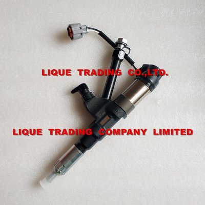 CHINA Inyector común auténtico del carril de Denso 095000-0400 095000-0402 095000-0403 095000-0404 para HINO P11C 23910-1163 23910-1164 proveedor