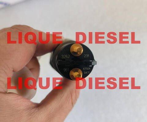 Inyector de combustible 445120231 6754-11-3011 0445120231 0986435597 6754113011 0 445 120 231 0 986 435 597 proveedor
